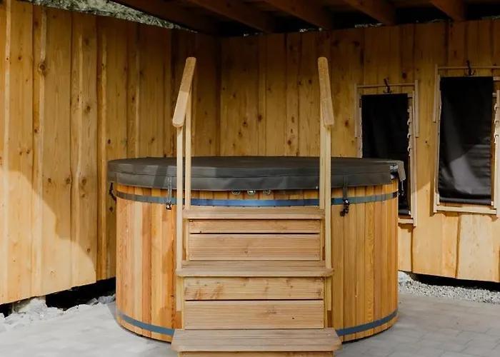 Na Wierchach - Z Prywatnym Jacuzzi Apartment *